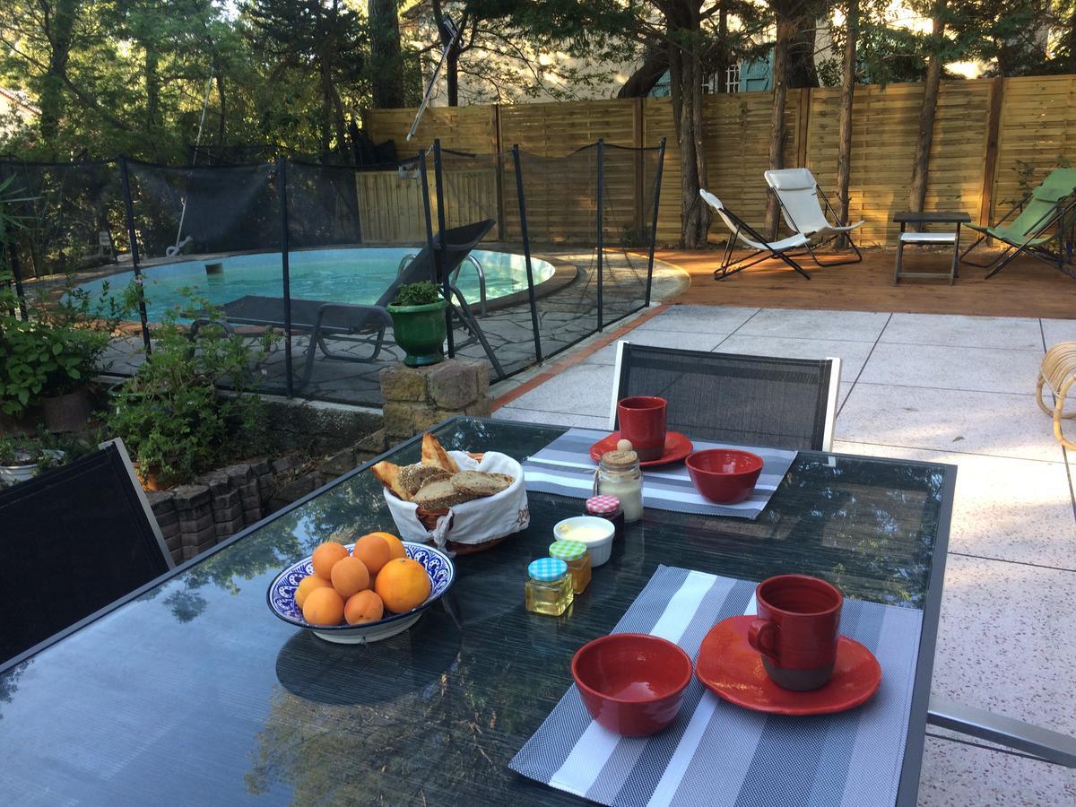 Bed and Breakfast La Maison Blanche Saint Aygulf Exteriér fotografie